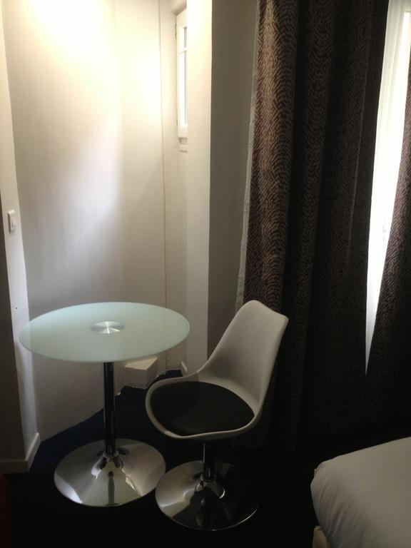 Hotel Savoy Paris Bilik gambar